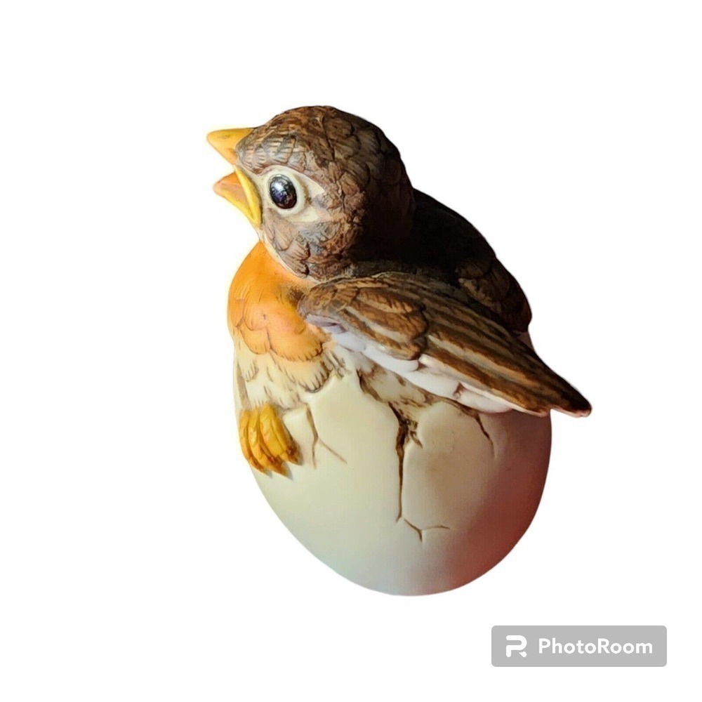 Vintage Andrea by Sadek 1990 Ceramic Baby Bird Robin Hatching Egg Figurine #8618 - Picture 3 of 6